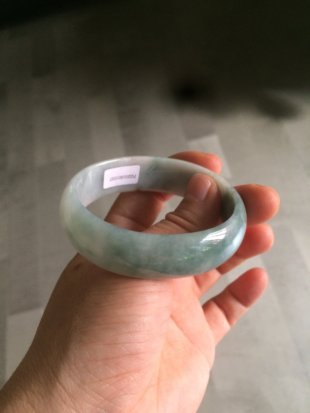 51.5mm certified 100% natural Type A green/yellow oval jadeite jade bangle S30-1037