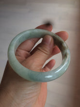 Load image into Gallery viewer, 56mm 100% natural Type A light green jadeite jade bangle Z108

