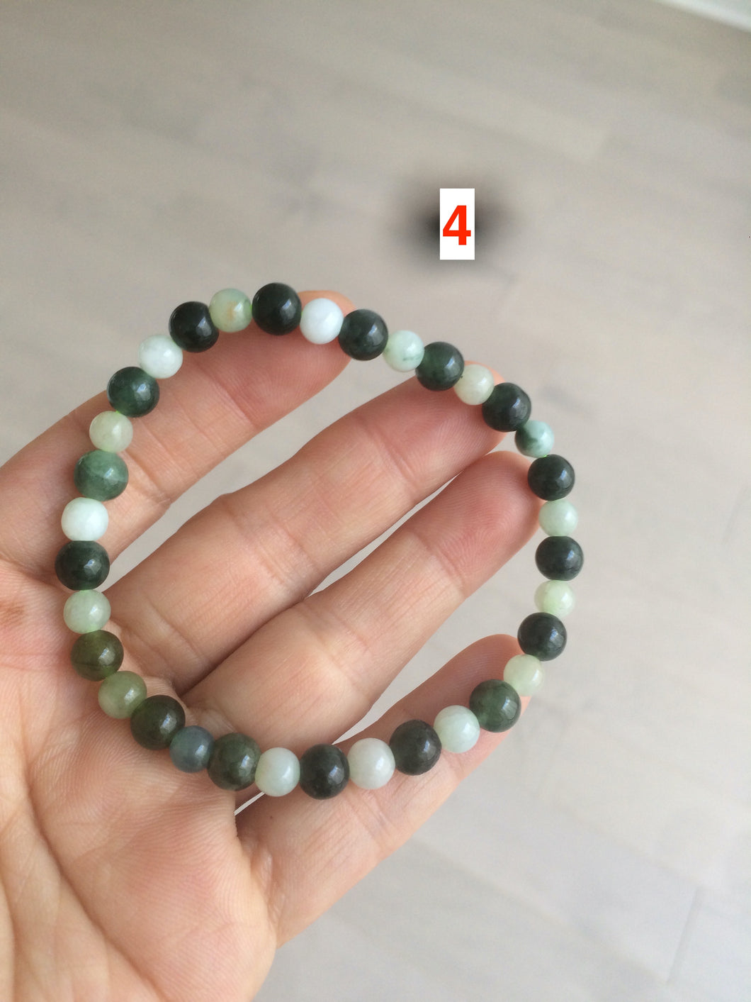 100% natural green/white type A jadeite jade bead bracelet AQ48