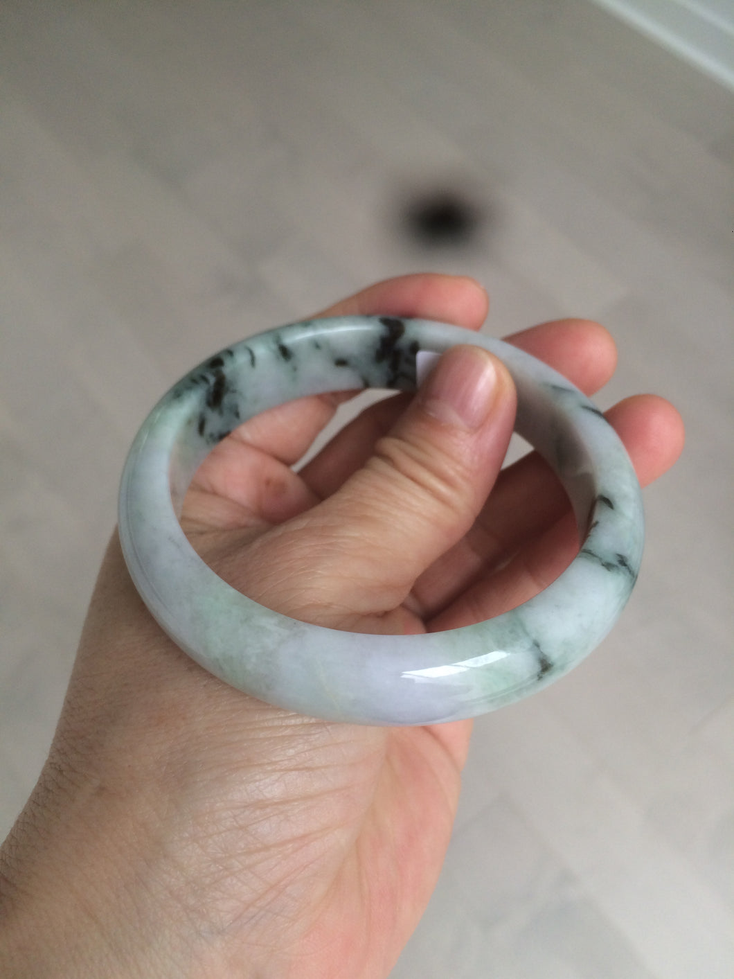 58.6mm 100% natural type A certified sunny green/purple jadeite jade bangle AQ33-0735