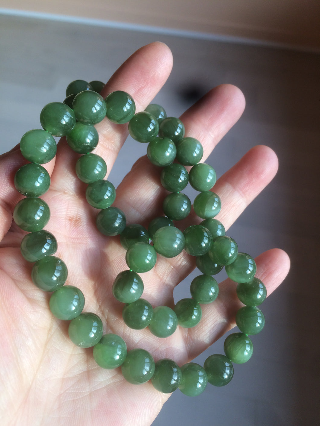 9.3mm 100% Natural dark nephrite Hetian Jade beads necklaces HT65-1
