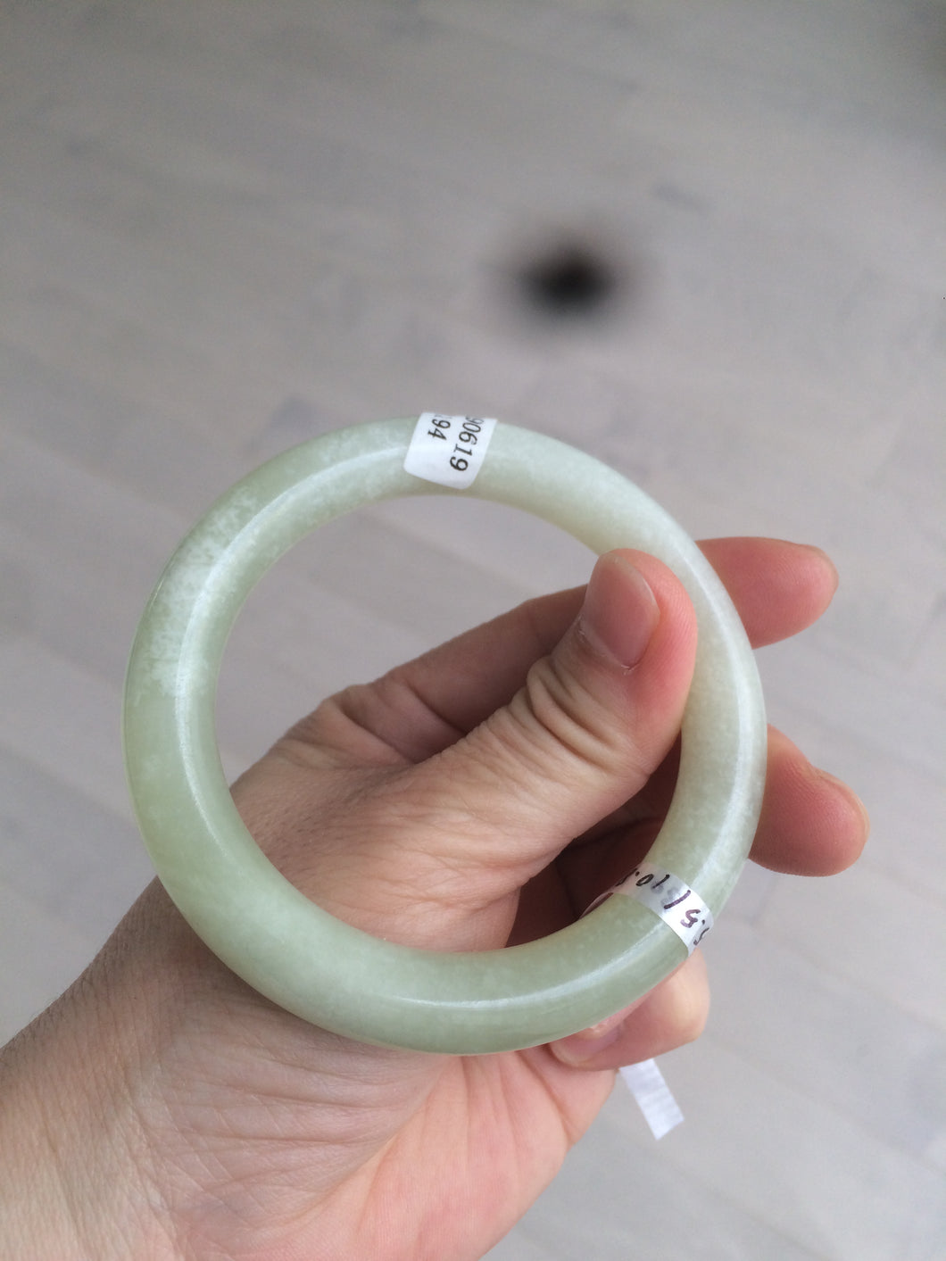 Certified 55.5mm 100% Natural light fresh green/white with flying snow round cut nephrite Hetian Jade bangle HT23-0194