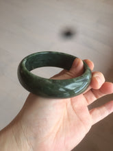 Load image into Gallery viewer, 60.5mm 100% Natural dark green/black nephrite Hetian Jade(碧玉)  bangle HF17
