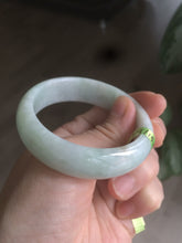 Load image into Gallery viewer, 50.5mm Certified Type A 100% Natural light green Jadeite Jade bangle AB46-0784
