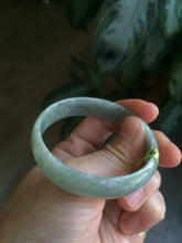 Load image into Gallery viewer, 52mm certified Type A 100% Natural light green thin jadeite jade bangle AH10-3438
