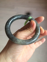 Load image into Gallery viewer, 54.9mm certified 100% Natural black/white nephrite(籽料青花) Sesame paste seed material round cut hetian Jade bangle HF8-5534
