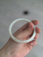 Load image into Gallery viewer, 55.5 mm Certified type A 100% Natural beige/yellow/white Jadeite bangle S43-7293
