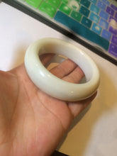Load image into Gallery viewer, 55.9mm 100% Natural White/beige/brown silk milky chubby Hetian nephrite Jade bangle HE37
