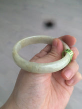 Load image into Gallery viewer, 52mm certified 100% natural Type A green/yellow oval jadeite jade bangle s39-8541
