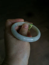 Load image into Gallery viewer, 51.5mm certified 100% natural Type A green/yellow oval jadeite jade bangle e68-8540
