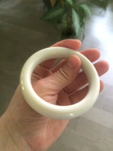 Load image into Gallery viewer, 56.2mm 100% Natural white/beige/brown Osmanthus cheese cake Hetian nephrite Jade bangle HT34
