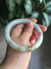 Load image into Gallery viewer, 58mm 100% natural light green/brown round cut jadeite jade bangle L64
