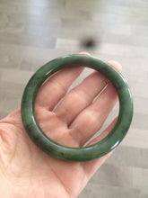 Load image into Gallery viewer, 58.9mm 100% Natural dark green nephrite Hetian Jade (和田碧玉) round cut bangle G39
