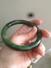 Load image into Gallery viewer, 58.9mm 100% Natural dark green nephrite Hetian Jade (和田碧玉) round cut bangle G39
