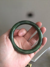 Load image into Gallery viewer, 58.9mm 100% Natural dark green nephrite Hetian Jade (和田碧玉) round cut bangle G39
