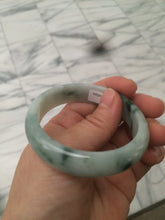 Load image into Gallery viewer, 52mm 100% natural certified  green green/white oval jadeite jade bangle AB32-5304
