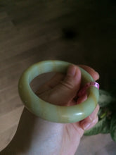 Load image into Gallery viewer, 53.4mm 100% Natural yellow Xiu Jade (Serpentine) bangle Xiu jade L72
