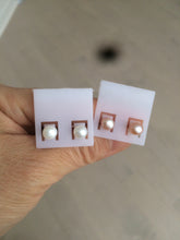 Load image into Gallery viewer, 6mm Genuine cultured freshwater high luster reflective pink/white oblate pearl stud earring AK38 (add on item, Not sale individually.)
