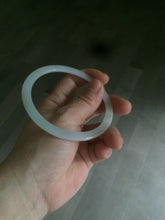 Load image into Gallery viewer, 61.5mm Certified Type A 100% Natural white/brown super thin style Jadeite bangle M53
