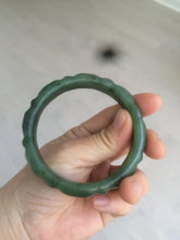 Load image into Gallery viewer, 57.8mm 100% Natural dark green carved bamboo nephrite Hetian Jade (和田碧玉) bangle HE16
