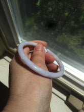 Load image into Gallery viewer, 56.5mm 100% natural certified light purple/white round cut jadeite jade bangle M58-0127
