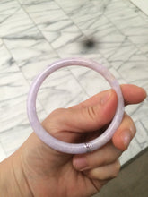 Load image into Gallery viewer, 56.5mm 100% natural certified light purple/white round cut jadeite jade bangle M58-0127
