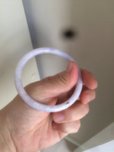 Load image into Gallery viewer, 56.5mm 100% natural certified light purple/white round cut jadeite jade bangle M58-0127
