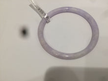 Load image into Gallery viewer, 56.5mm 100% natural certified light purple/white round cut jadeite jade bangle M58-0127
