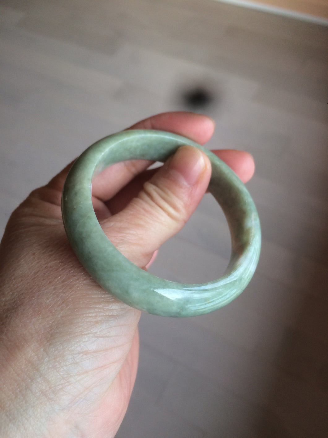 51mm certified Type A 100% Natural green Jadeite Jade bangle X118-7752