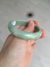 Load image into Gallery viewer, 51mm certified Type A 100% Natural green Jadeite Jade bangle X118-7752
