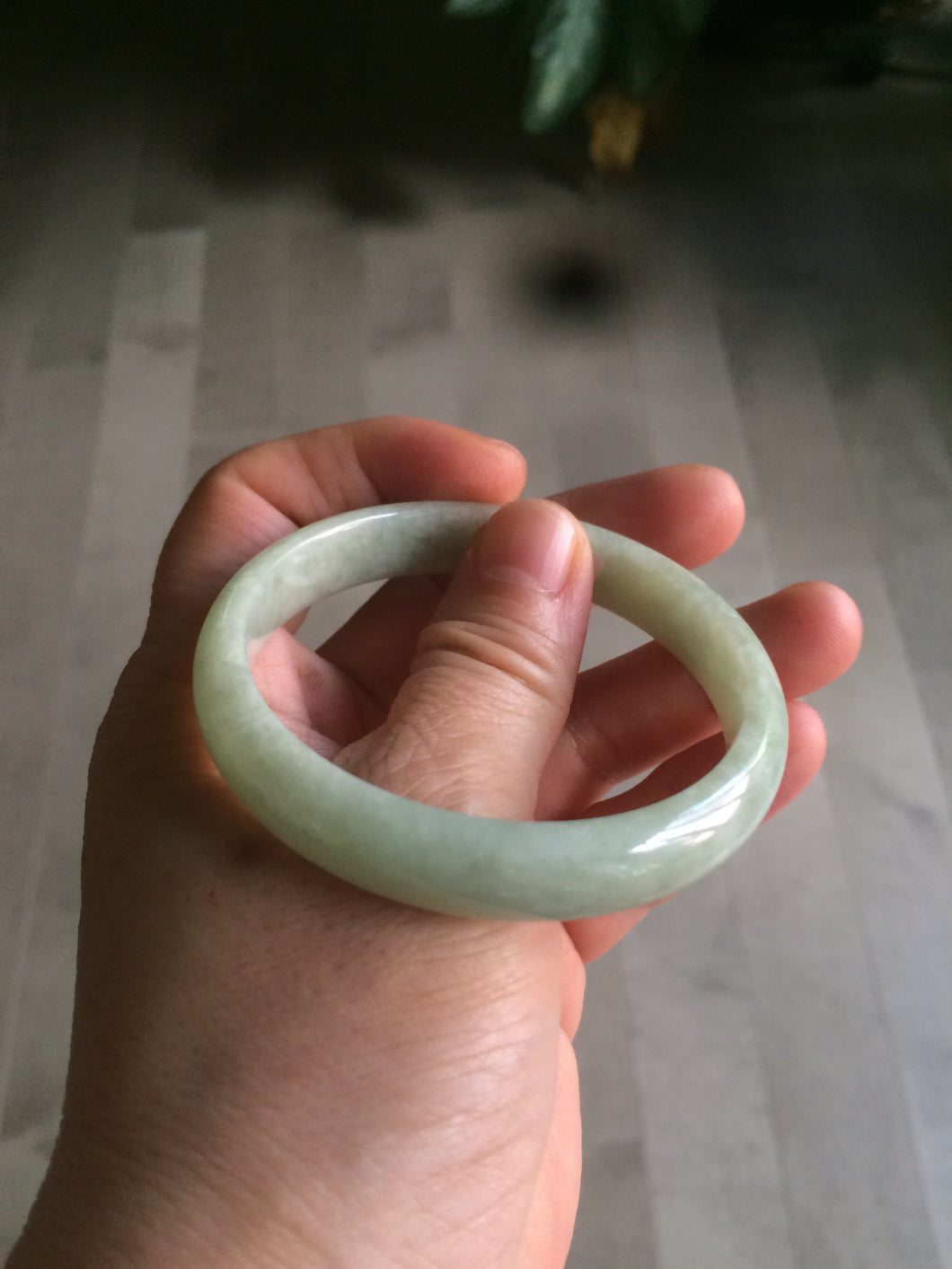 53.8mm certified Type A 100% Natural light apple green Jadeite Jade bangle S28-6276