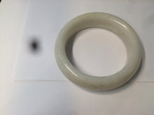 Load image into Gallery viewer, 59.4mm 100% Natural white/beige with black/brown flying dandelions Osmanthus fragrant cake chubby nephrite Hetian Jade bangle HT55
