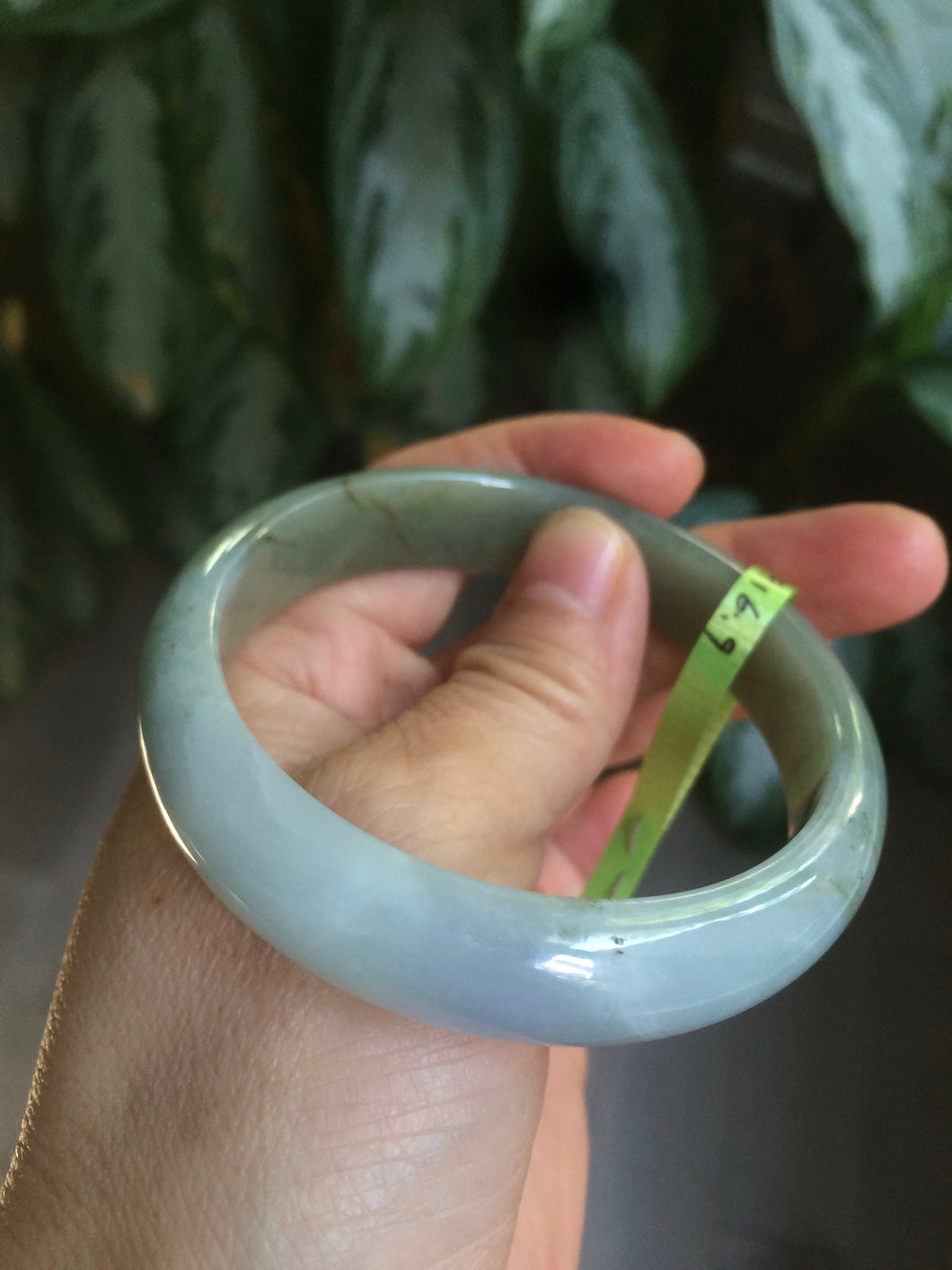 57.7mm certificated Type A 100% Natural light green/purple Jadeite Jade bangle G74-8401