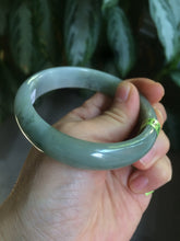 Load image into Gallery viewer, 57.7mm certificated Type A 100% Natural light green/purple Jadeite Jade bangle G74-8401
