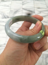 Load image into Gallery viewer, 57.7mm certificated Type A 100% Natural light green/purple Jadeite Jade bangle G74-8401
