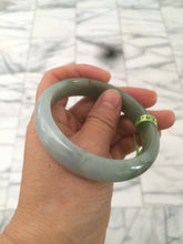 Load image into Gallery viewer, 57.7mm certificated Type A 100% Natural light green/purple Jadeite Jade bangle G74-8401
