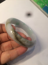 Load image into Gallery viewer, 51.3mm Type A 100% Natural green light Jadeite Jade oval bangle AM16
