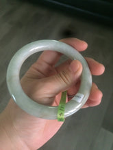 Load image into Gallery viewer, 58.8mm certified 100% natural type A light green/white/gray Chubby round cut jadeite jade bangle Q25-3074
