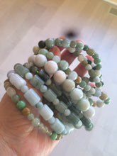 Load image into Gallery viewer, 100% natural green/white type A jadeite jade bead bracelet AQ48
