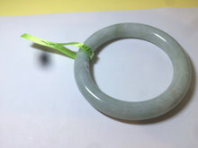 Load image into Gallery viewer, 58.8mm certified 100% natural type A light green/white/gray Chubby round cut jadeite jade bangle Q25-3074
