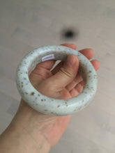 Load image into Gallery viewer, Reserved! Please don’t order, thanks 59.8mm 100% Natural beige/brown Osmanthus with flying dandelions chubby Hetian nephrite Jade bangle HT62-8753
