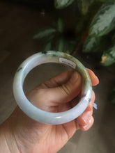 Load image into Gallery viewer, Sale! 58.6 mm certificated Type A 100% Natural green/light purple/brown(福禄寿) Jadeite Jadeite Jade bangle Q97-7814
