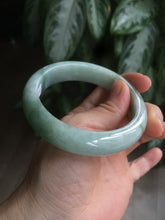 Load image into Gallery viewer, 58mm certified type A 100% Natural green/white jadeite jade bangle R87-1528
