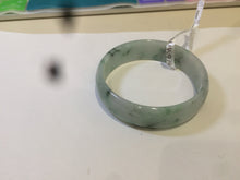 Load image into Gallery viewer, 51.5mm Certified Type A 100% Natural green with floating flowers Jadeite Jade bangle J41-1531mm
