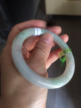 Load image into Gallery viewer, 55mm 100% natural certified light green/purple round cut jadeite jade bangle U18-1151
