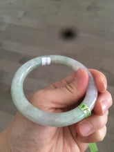 Load image into Gallery viewer, 55mm 100% natural certified light green/purple round cut jadeite jade bangle U18-1151
