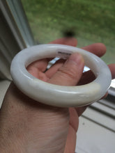 Load image into Gallery viewer, 51.9mm certified 100% Natural white/beige nephrite Hetian Jade bangle L75-7888
