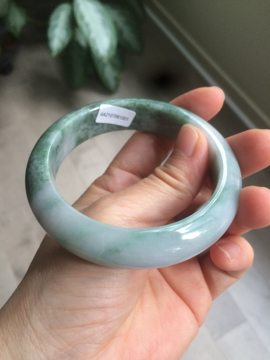 57.5mm Certified Type A 100% Natural green/white Jadeite Jade bangle R59-1301