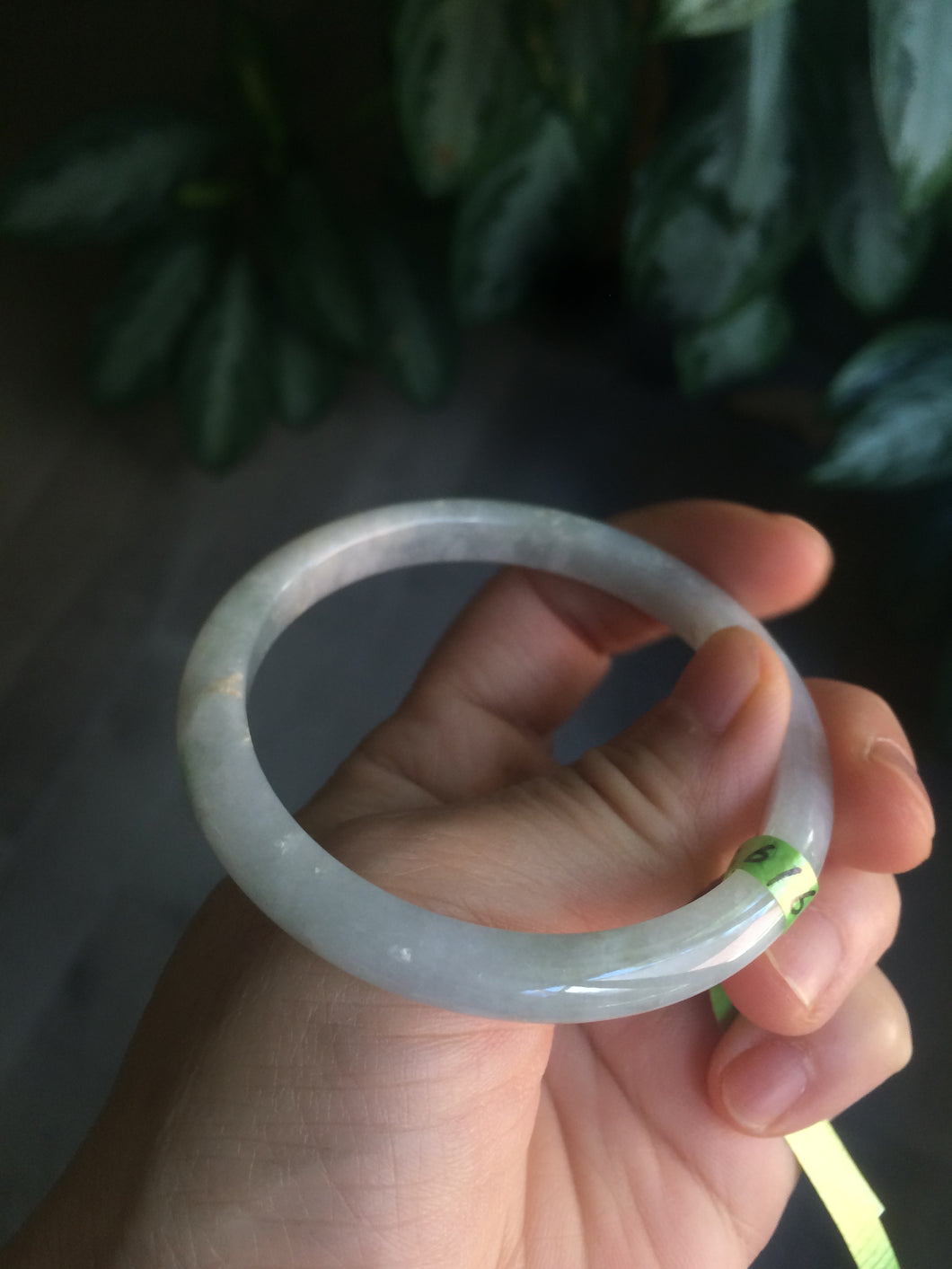 54.5mm 100% natural Type A green/white/yellow jadeite jade bangle Q21