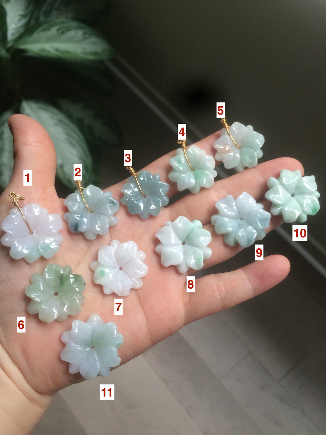 Type A 100Natural 3D light green/white jadeite Jade flower Pendant necklace AB38